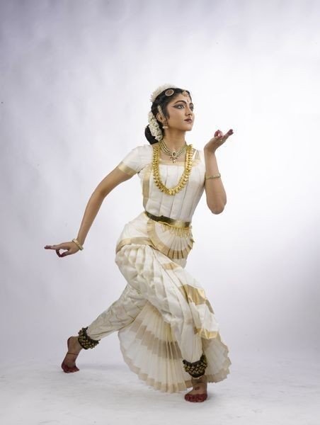 White Bharatanatyam Costume - We Dress White Bharatanatyam Costume - We Dress